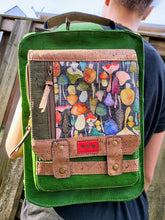 Load image into Gallery viewer, Duncan Messenger Sling - PDF Sewing Pattern