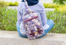 Load image into Gallery viewer, Duncan Messenger Sling - PDF Sewing Pattern