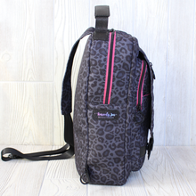 Load image into Gallery viewer, Duncan Messenger Sling - PDF Sewing Pattern