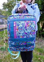 Load image into Gallery viewer, Duncan Messenger Sling - PDF Sewing Pattern