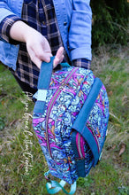 Load image into Gallery viewer, Duncan Messenger Sling - PDF Sewing Pattern