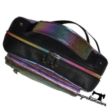 Load image into Gallery viewer, Duncan Messenger Sling - PDF Sewing Pattern