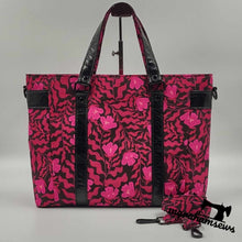 Load image into Gallery viewer, Mr. Heckles Handbag - PDF Sewing Pattern