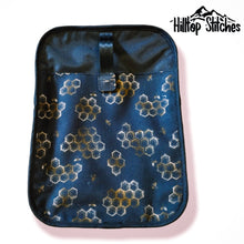 Load image into Gallery viewer, Duncan Messenger Sling - PDF Sewing Pattern