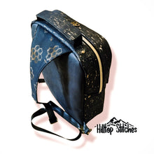 Load image into Gallery viewer, Duncan Messenger Sling - PDF Sewing Pattern