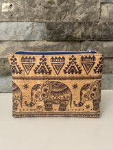 Load image into Gallery viewer, Midnight Kiss Pouch - PDF Sewing Pattern