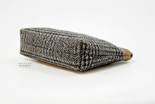 Load image into Gallery viewer, Midnight Kiss Pouch - PDF Sewing Pattern