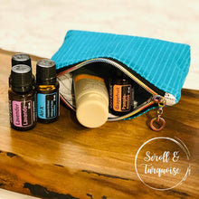 Load image into Gallery viewer, Midnight Kiss Pouch - PDF Sewing Pattern