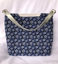 Load image into Gallery viewer, Gunther Hobo Bag - PDF Sewing Pattern