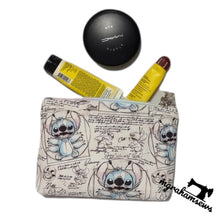 Load image into Gallery viewer, Midnight Kiss Pouch - PDF Sewing Pattern