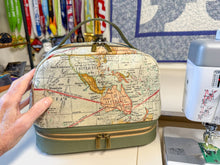 Load image into Gallery viewer, Crap Bag Cosmetic Case - PDF Sewing Pattern