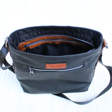 Load image into Gallery viewer, Harmonica Hobo Bag - PDF Sewing Pattern